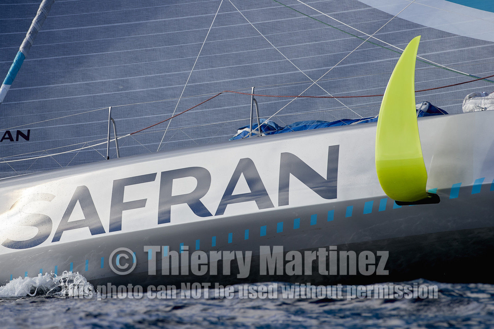 THM-15_63593_AZIMUT2016