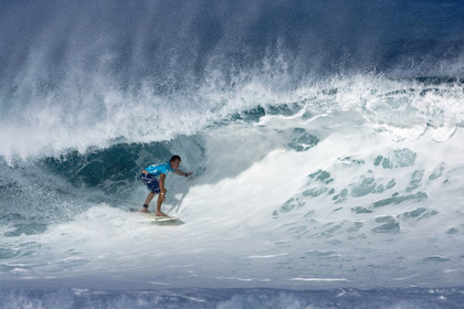 2011 VOLCOM PIPE PRO  ( Surf contest) at Banzai Pipeline Beach, North Shore - Oahu - Hawaii.