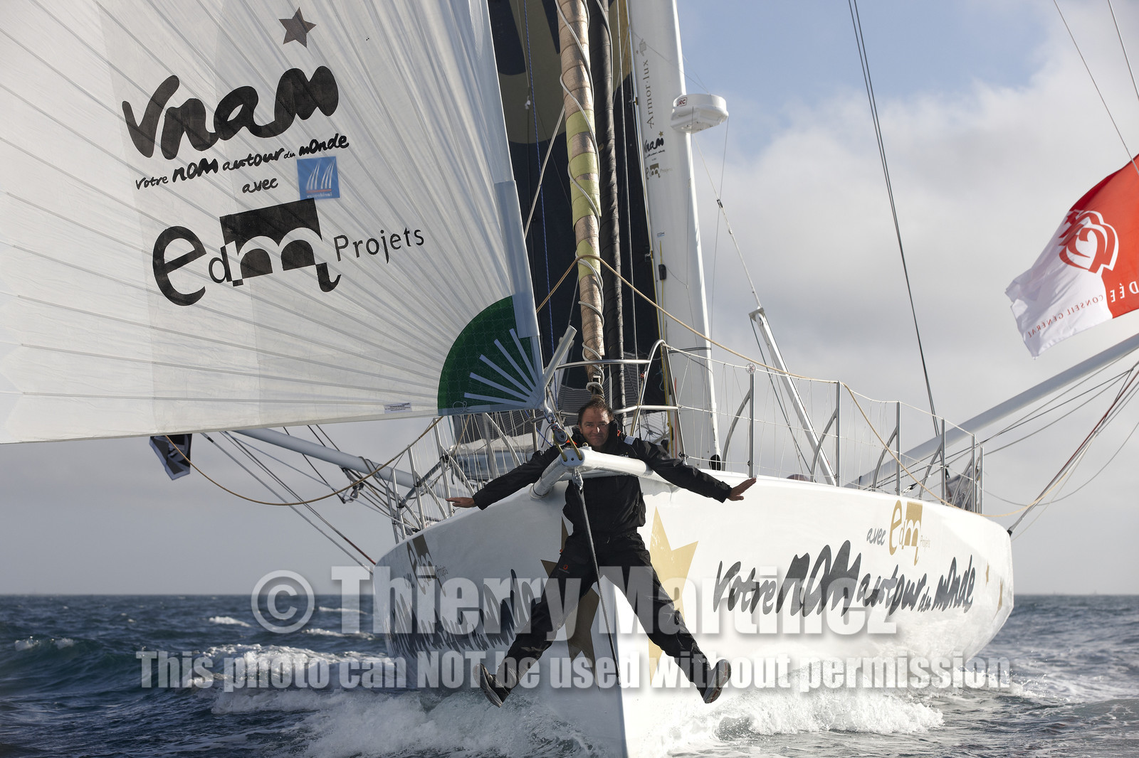 VOTRE NOM AUTOUR DU MONDE , skipper Bertrand de Broc (FRA)