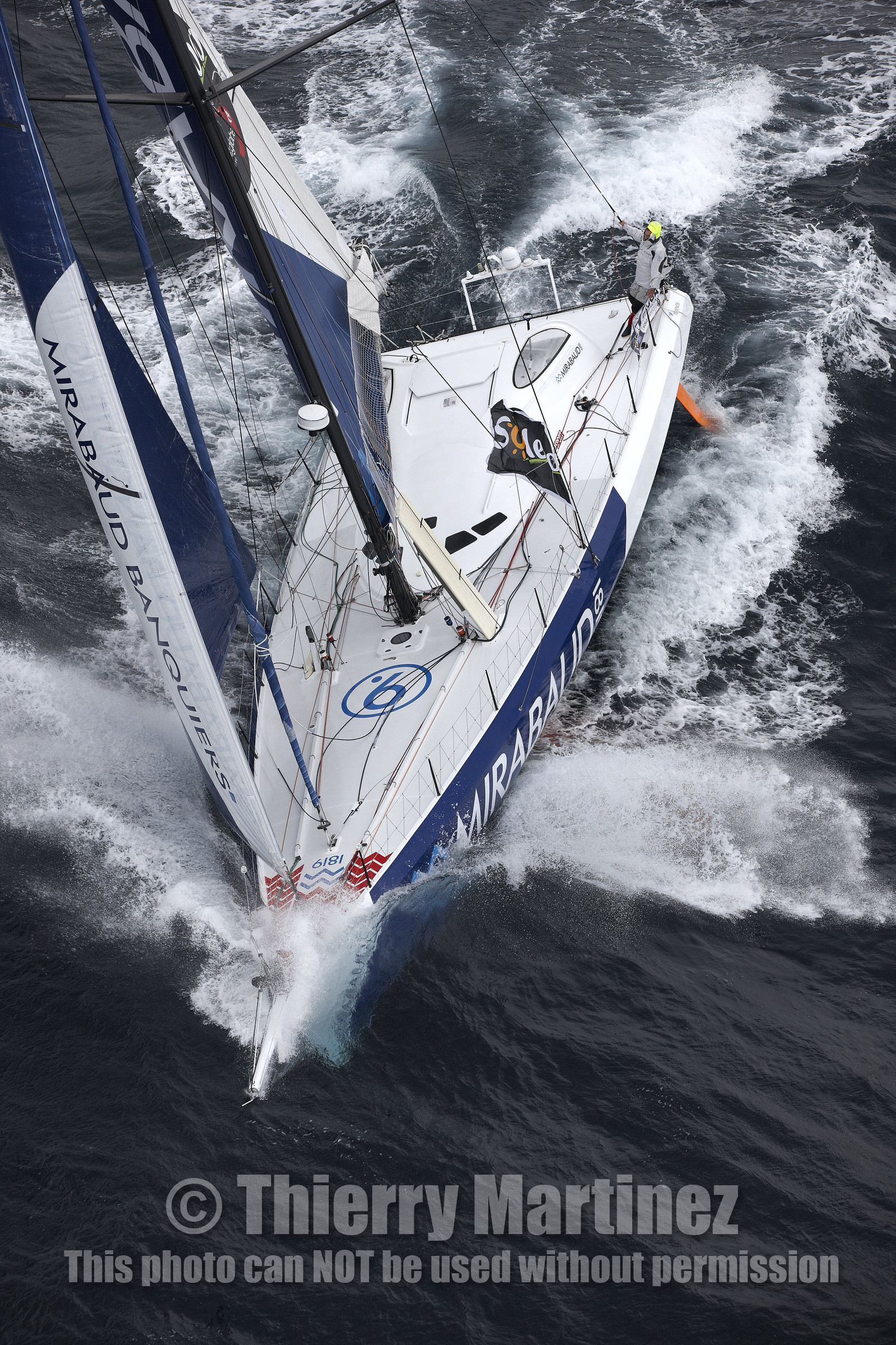 MIRABAUD  Monohull IMOCA 60, skipper Dominique Wavre (SUi)