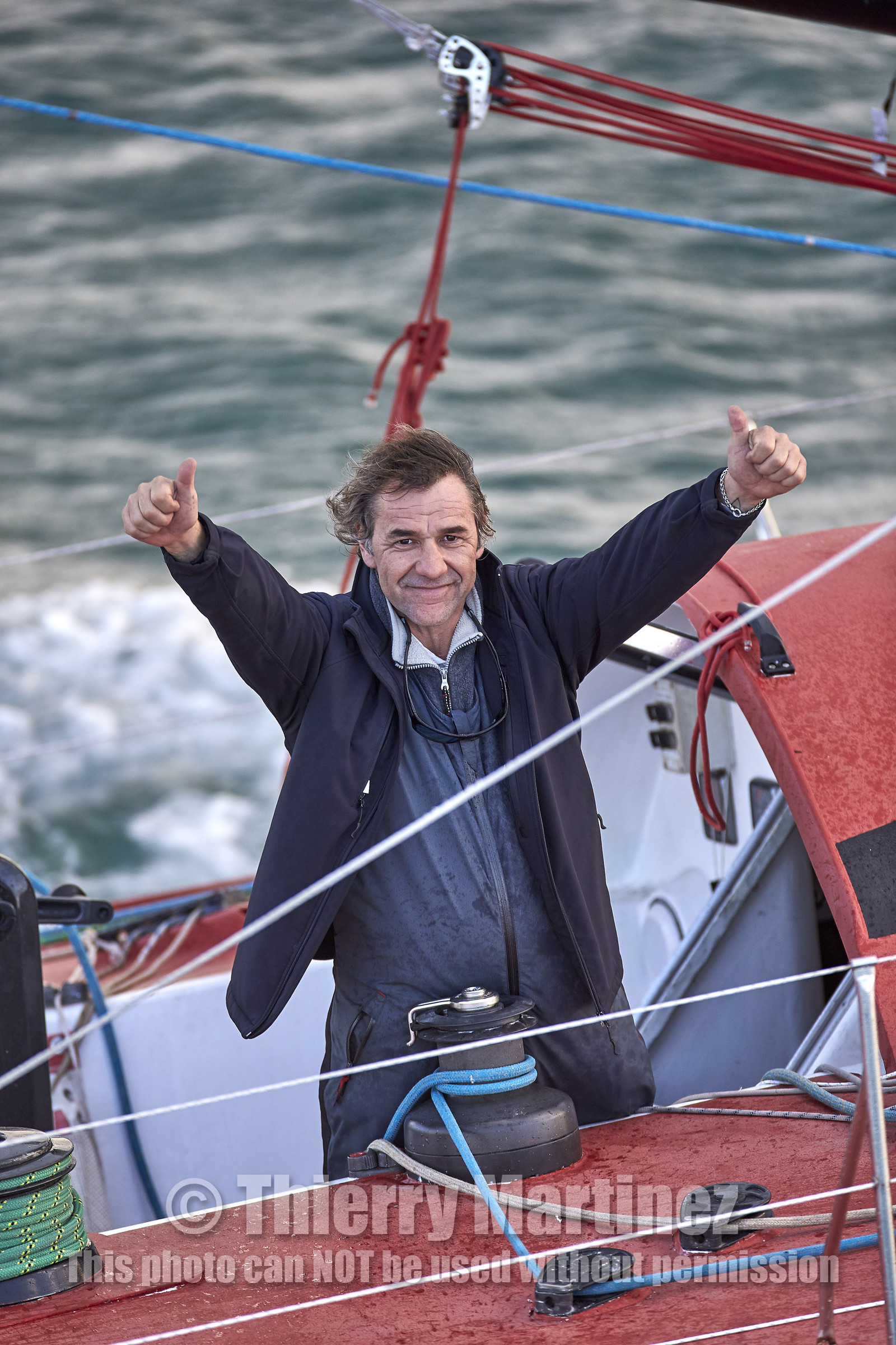 Départ de Jeff Pellet (FRA) sur son bateau COME IN VENDEE POUR UN TOUR DU MONDE;