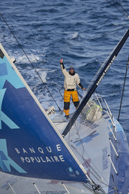 THM-17_000109_VendeeGlobeFinish