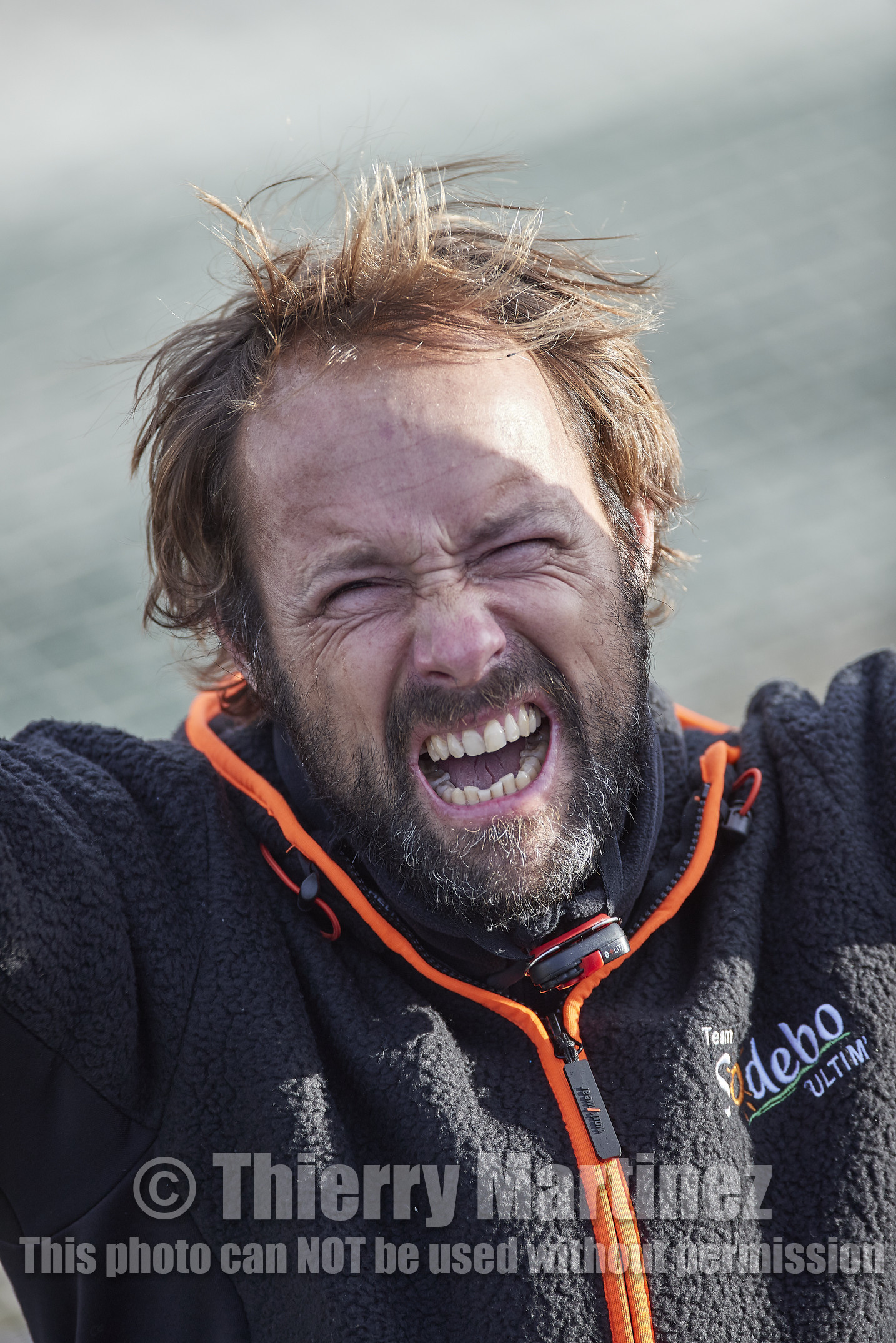 Single-handed sailing round the world record .