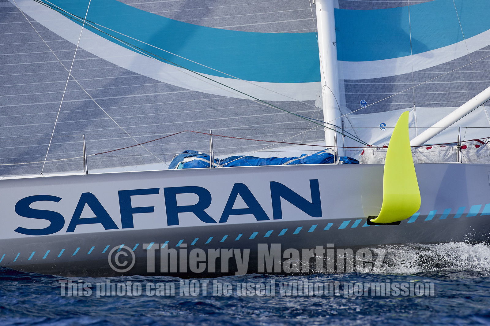 THM-15_63586_AZIMUT2016