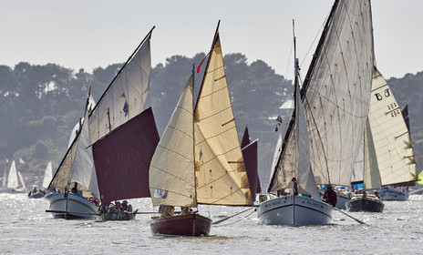 THM-17_011661-Semaine du Golfe - Parade