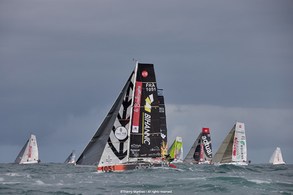 23_22006   © Thierry Martinez. LES SABLES D'OLONNE, 85 - FRANCE 25 septembre 2023.Départ MINI TRANSAT 2023. Départ du Dimanche 24 septembre retardé au Lundi 25 Sept .Les Sables d’Olonne (FRA)    Santa Cruz de la Palma ( Canaries)    St François ( Guadeloupe): 4050 NM.