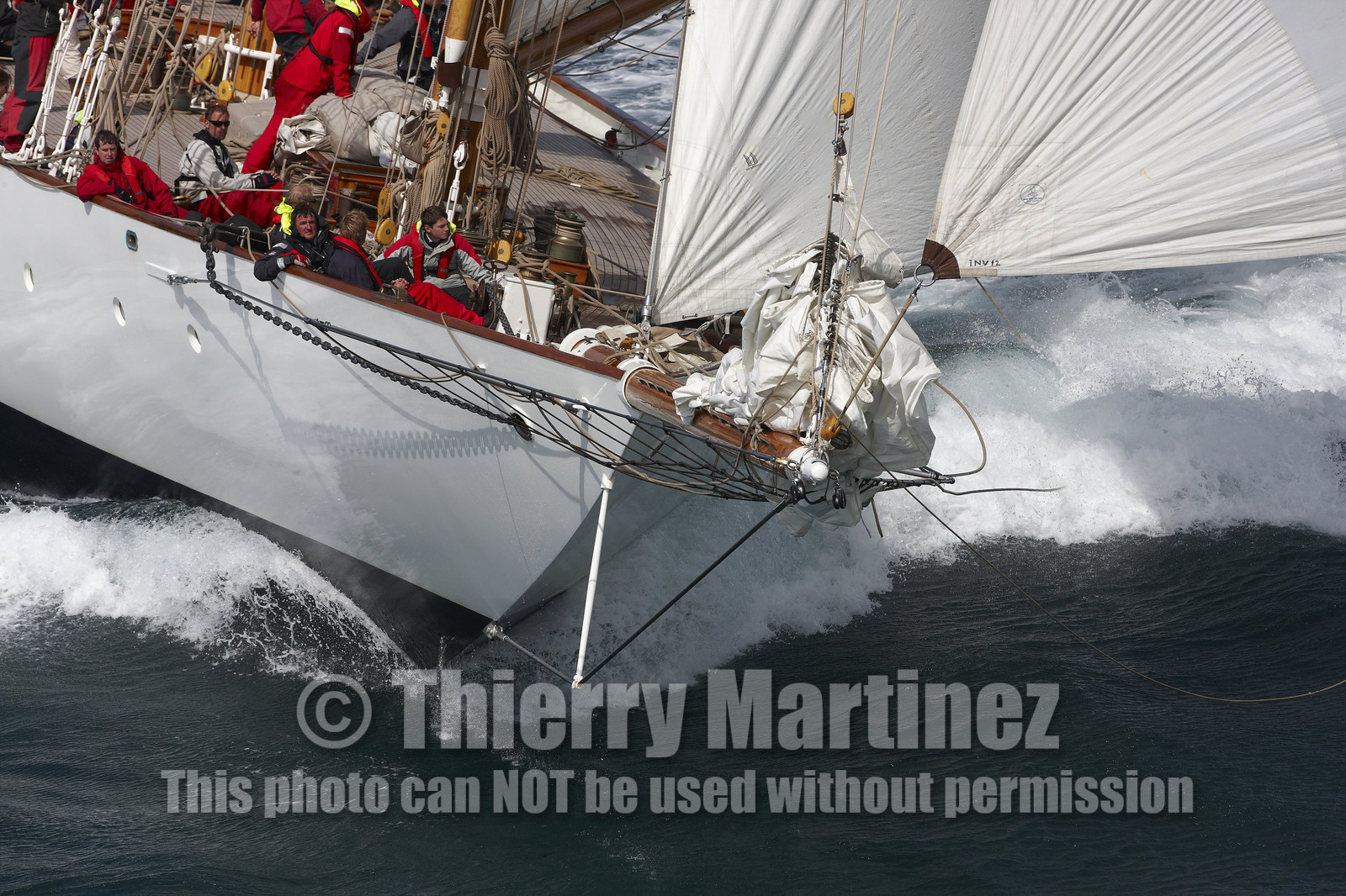 JP Morgan Asset Management Round The Island Race.