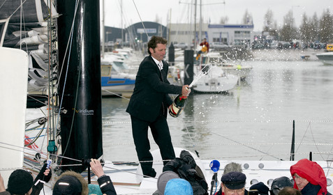 13_02839  2012 13 VENDEE GLOBE. Arrival in Les sables d'Olonne (