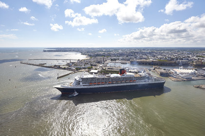 THM_17_041269_THE_BRIDGE