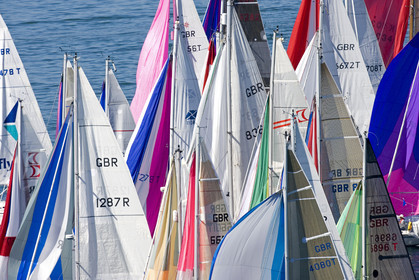 ROUND THE ISLAND RACE, ISLE OF WIGHT-UK . 3  June 2006.