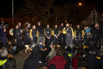 MAXI  SPINDRIFT 2 Jules Verne trophy  2015 2016 attempt.