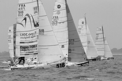 THM-15_40011-MINIenMai