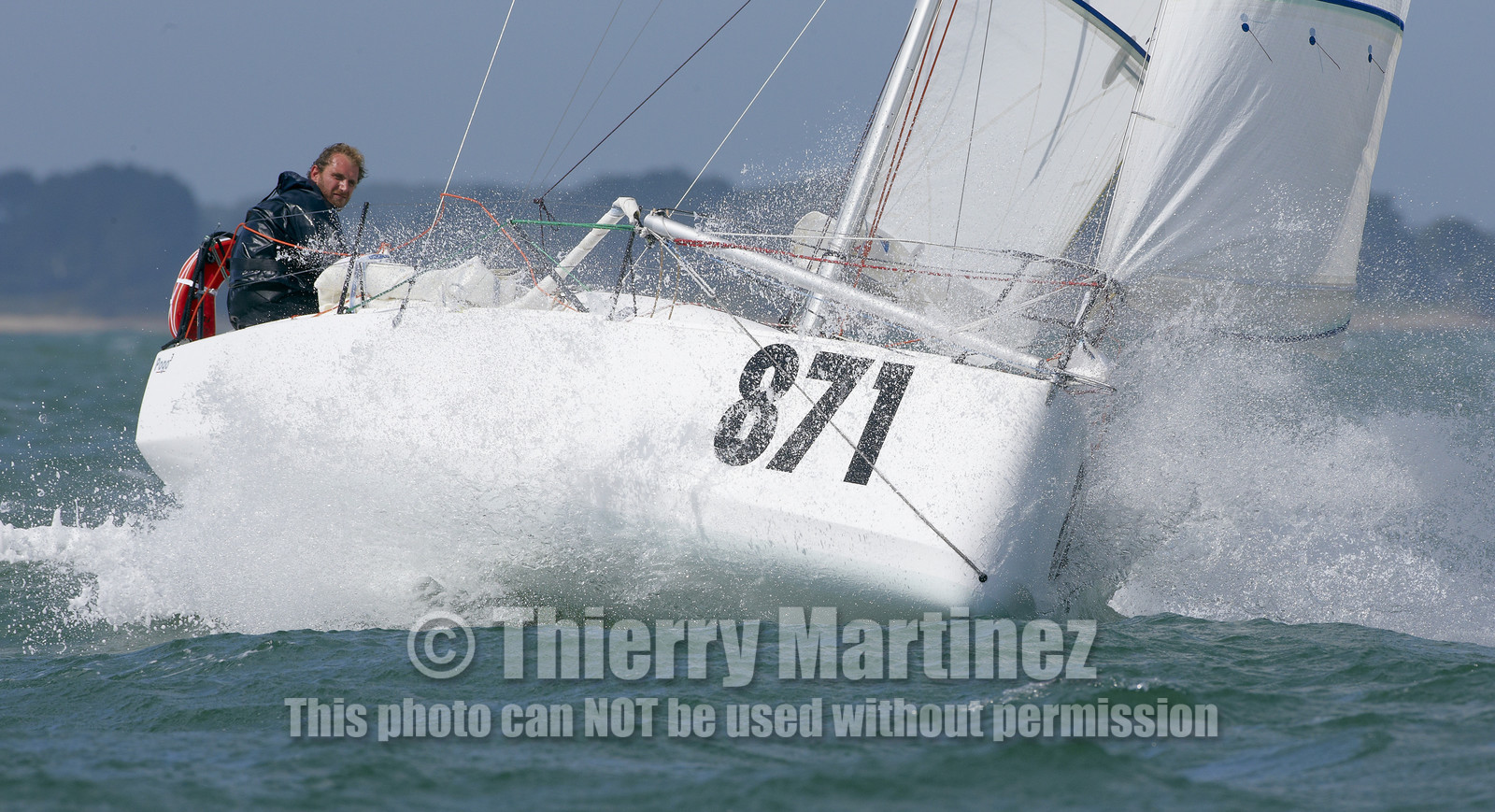 THM-15_42381-MINI en Mai