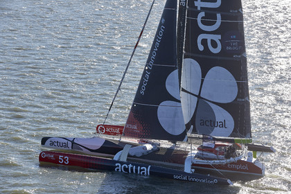 THM_17_045590_THE_BRIDGE-Start