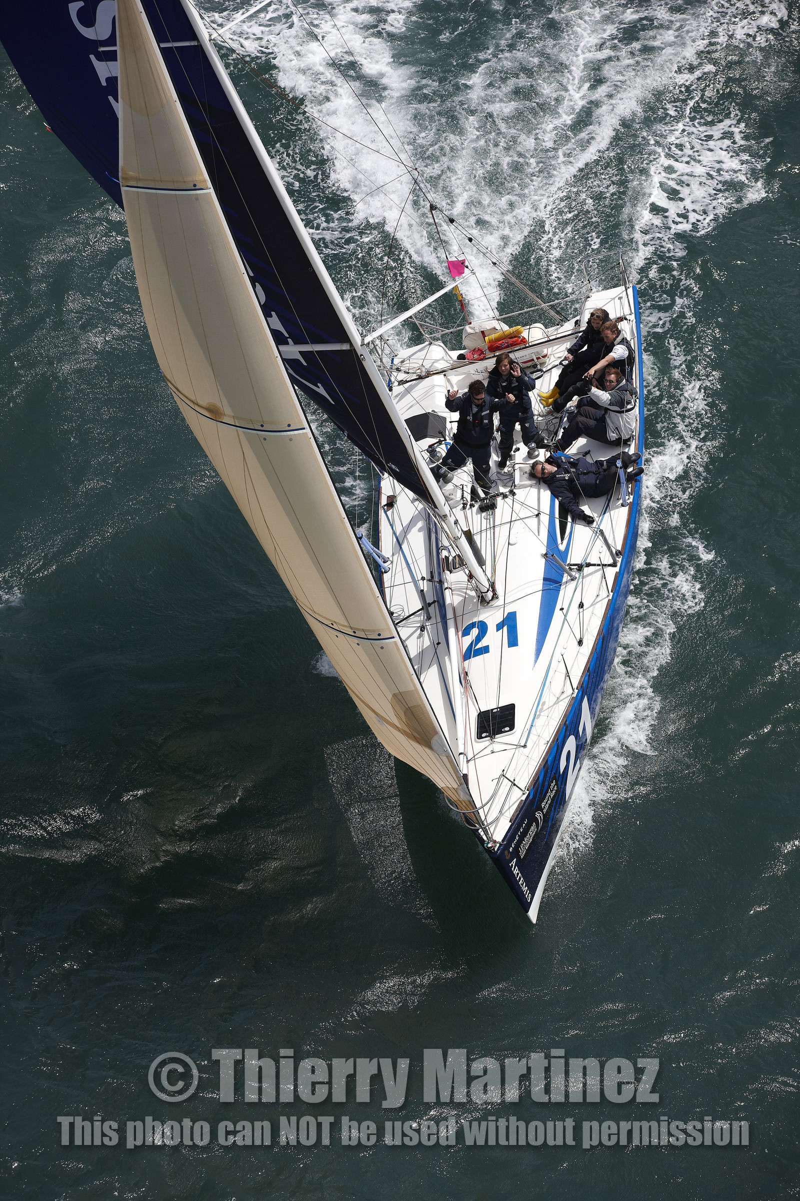 JP Morgan Asset Management Round The Island Race.