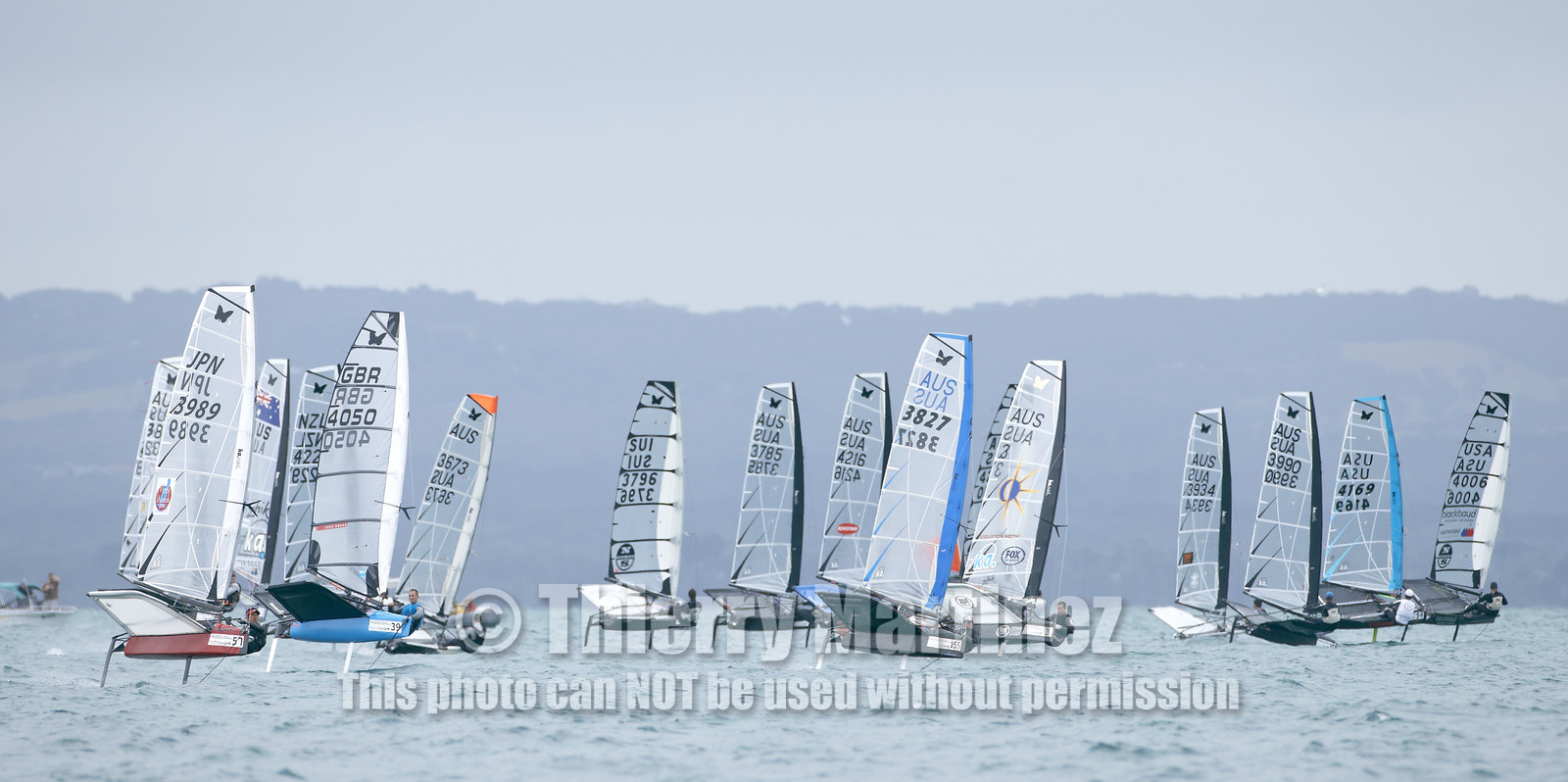 2015 McDougall + McConaghy Moth Worlds. Sorrento - VIC AUSTRALIA  . 6 16 January 2015. Organize by Sorrento Sailing Couta Boat Club.