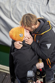 Single-handed sailing round the world record .