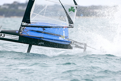 2015 McDougall + McConaghy Moth Worlds. Sorrento - VIC AUSTRALIA  . 6 16 January 2015. Organize by Sorrento Sailing Couta Boat Club.