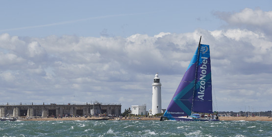 THM-17_065780_team AkzoNobel