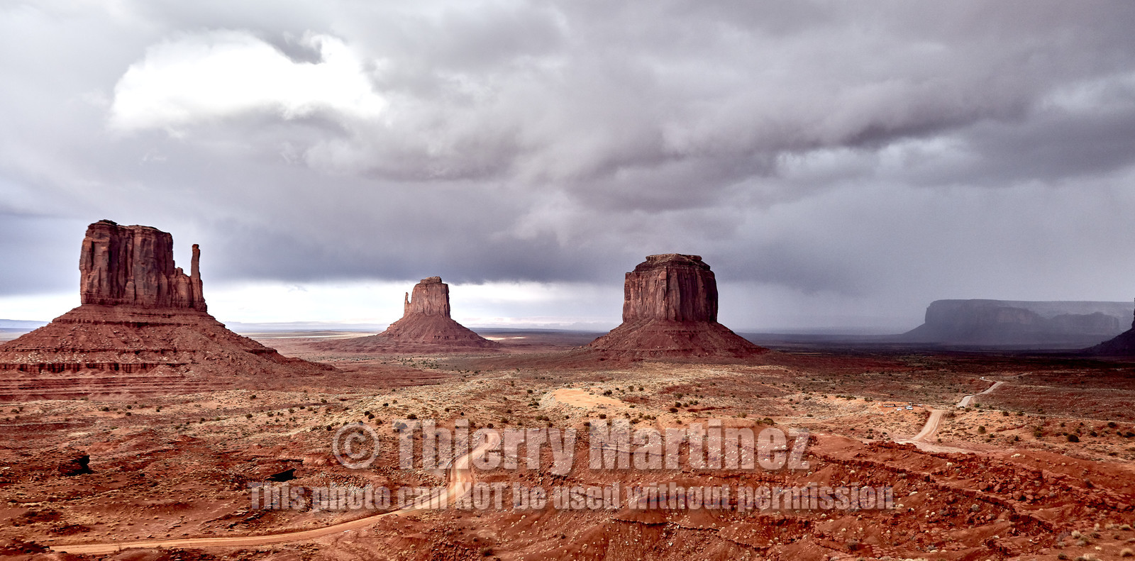 THM-18_055385-MONUMENT VALLEY
