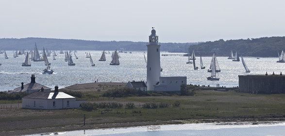 2014 JP Morgan Asset Management Round the Island Race .