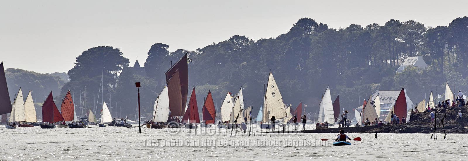 THM-17_011651-Semaine du Golfe - Parade