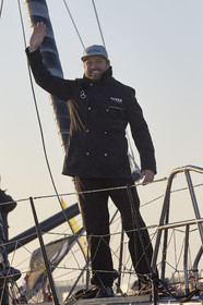 THM-17_003503_VendeeGlobeFinish-2