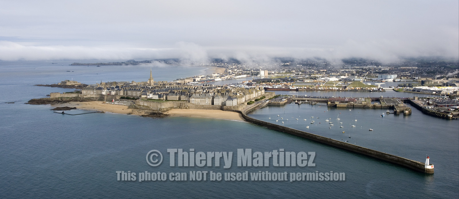 ROUTE DU RHUM Start in St Malo.Oct  2006