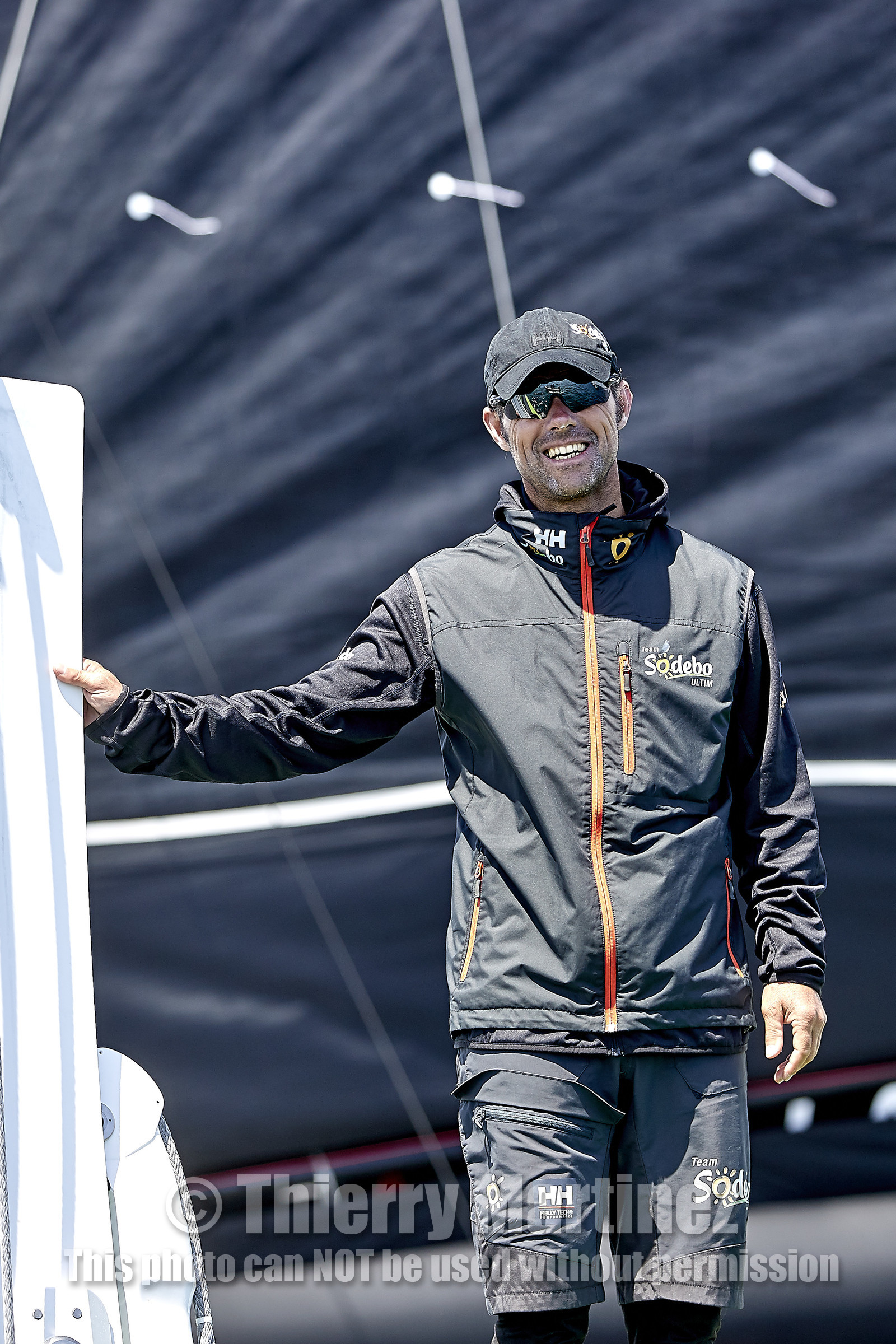 THM-19_16307_ARMEN RACE