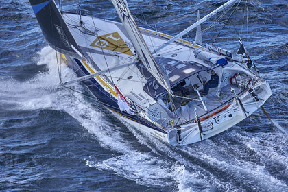 THM-16_81347_VendeeGlobeStart