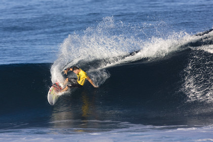 2011 VOLCOM PIPE PRO  ( Surf contest) at Banzai Pipeline Beach, North Shore - Oahu - Hawaii.