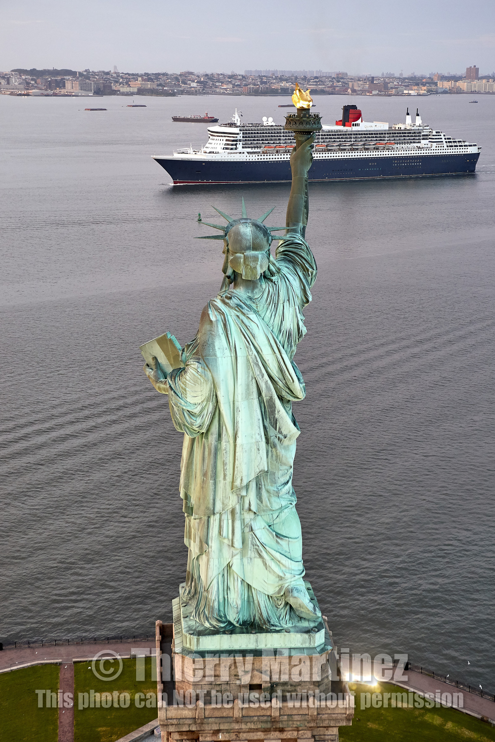 THM_17_047418_THE_BRIDGE-NY