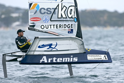 2015 McDougall + McConaghy Moth Worlds. Sorrento - VIC AUSTRALIA  . 6 16 January 2015. Organize by Sorrento Sailing Couta Boat Club.