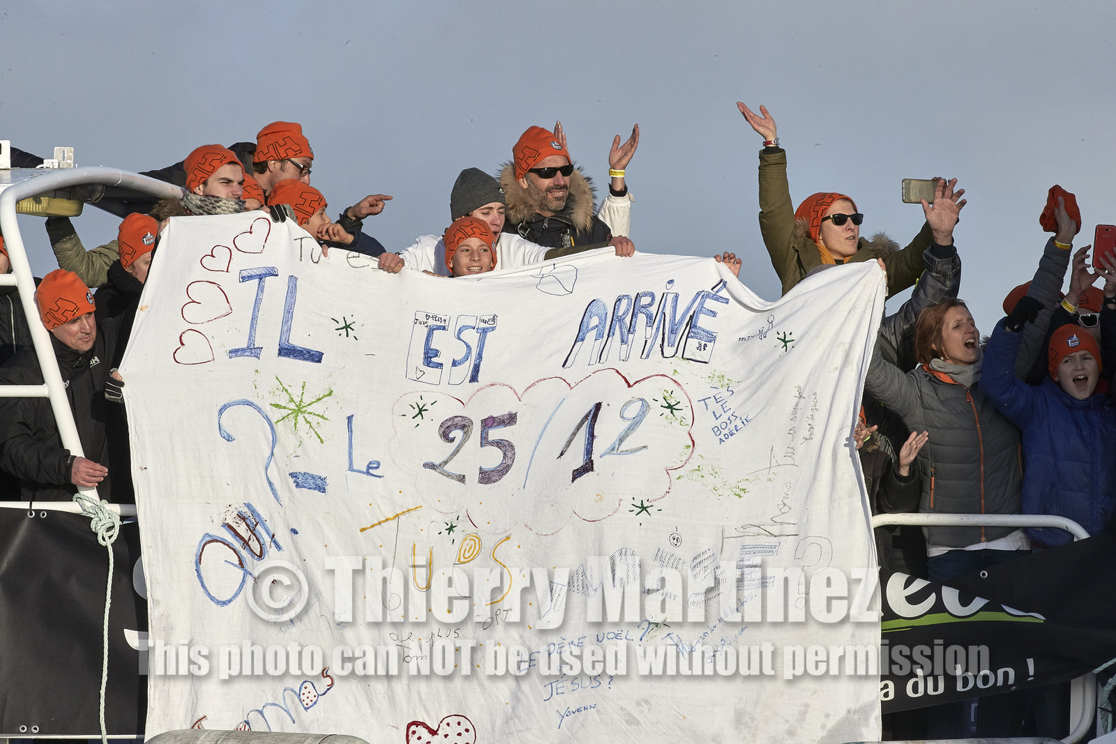 Single-handed sailing round the world record .