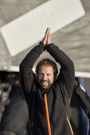 Single-handed sailing round the world record .