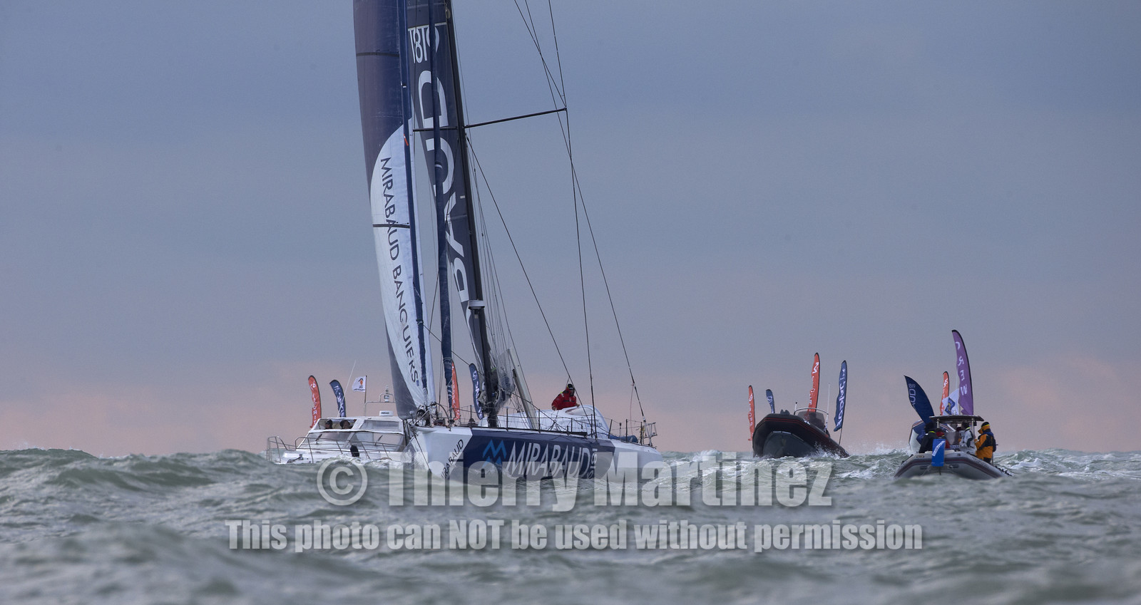 13_02433 2012 13 VENDEE GLOBE. Arrival in Les sables d'Olonne (F