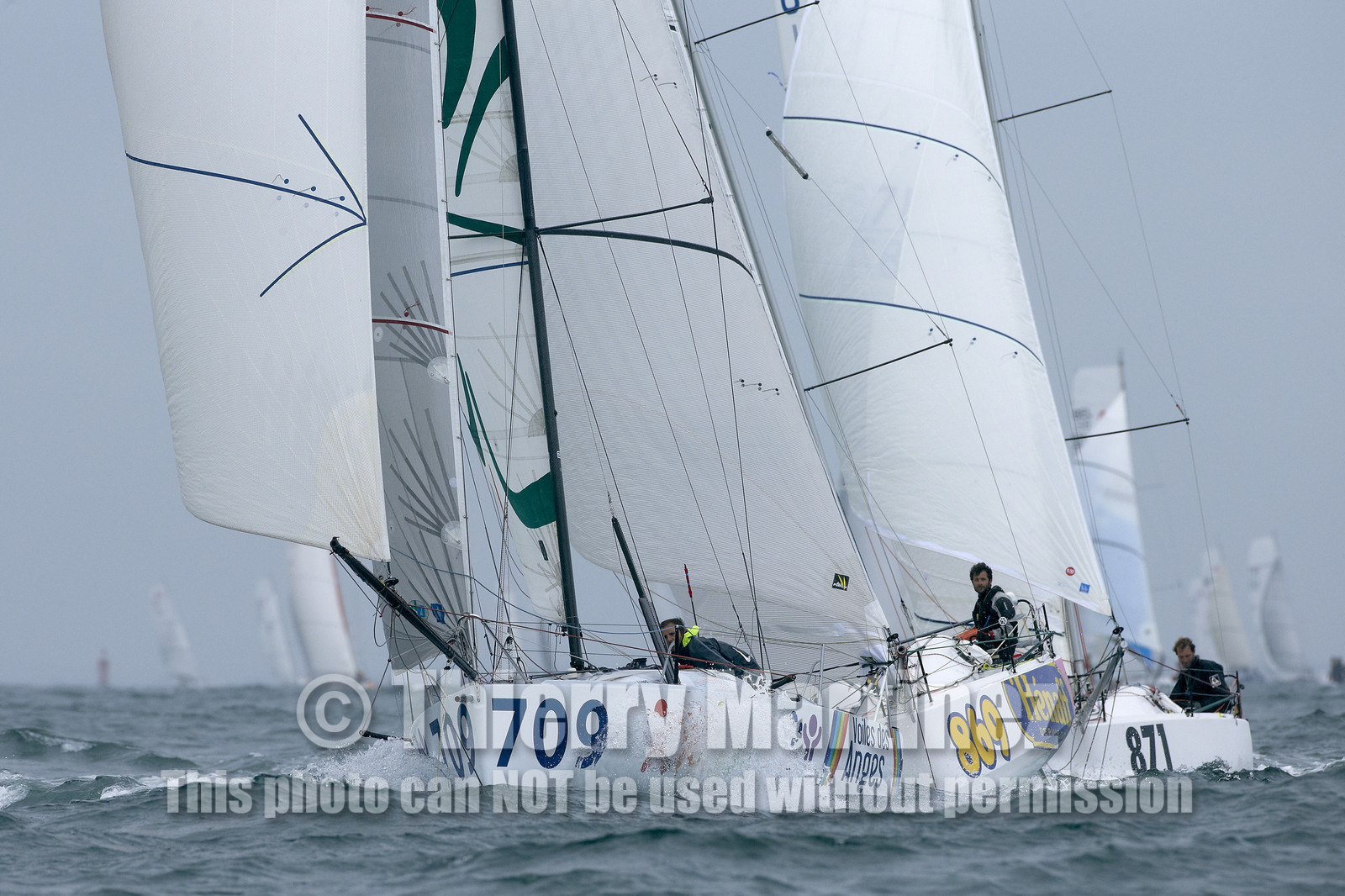 THM-15_40842-MINIenMai