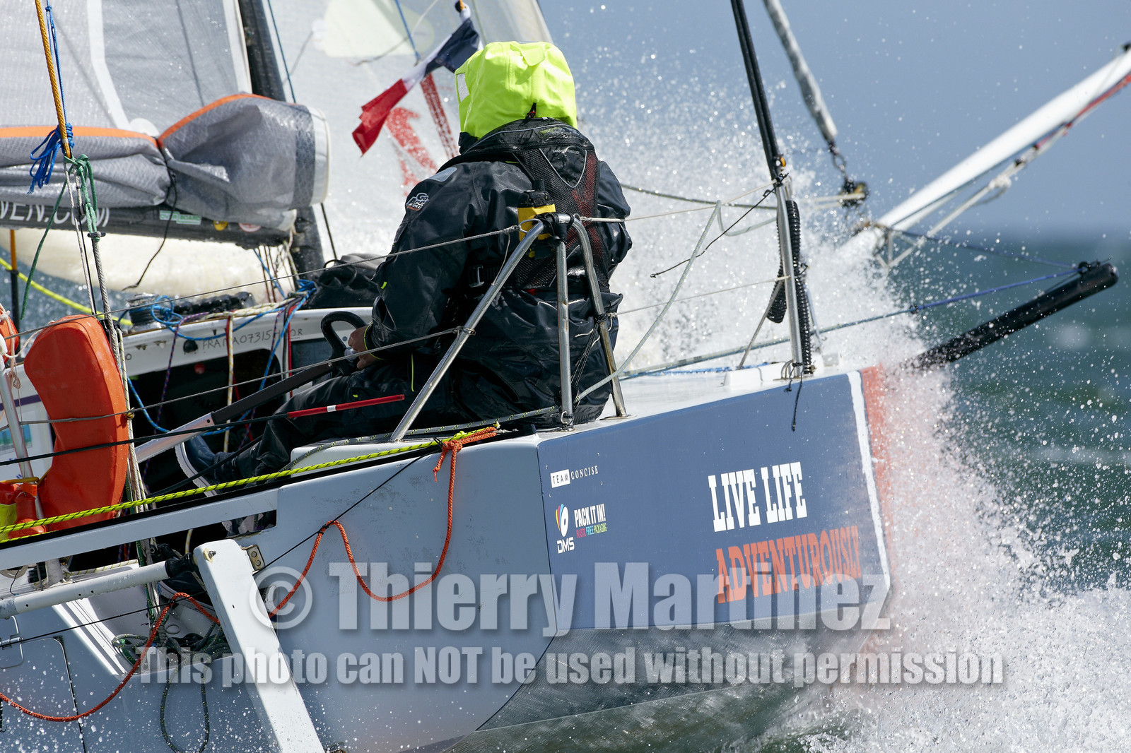 THM-15_42595-MINI en Mai