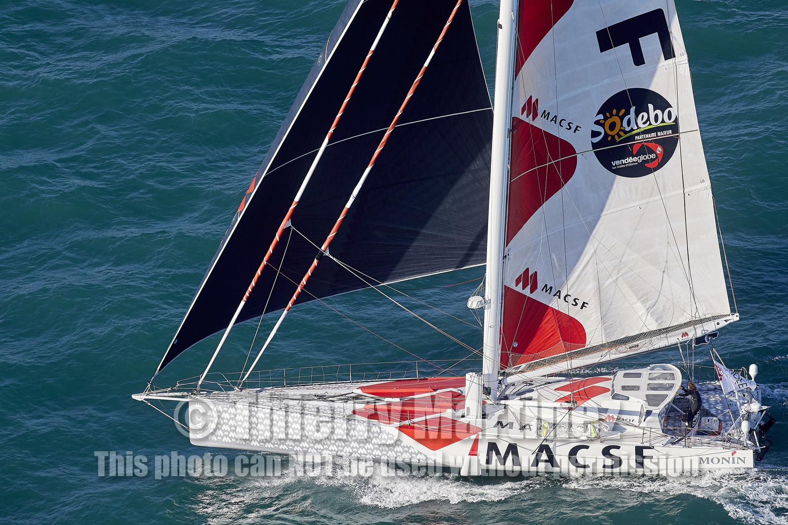 THM-20_20282_VendeeGlobeStart